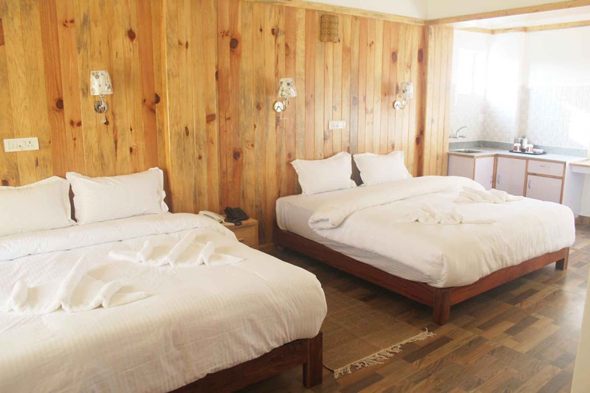 Tristar Hotel Pokhara Buitenkant foto